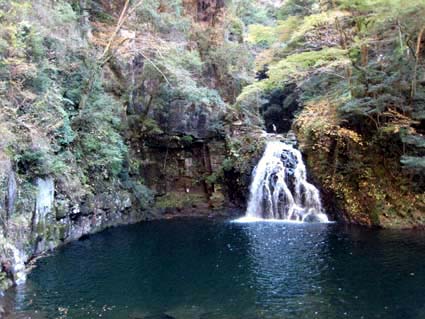 赤目四十八滝（霊蛇滝）　日本漢文の世界 kambun.jp