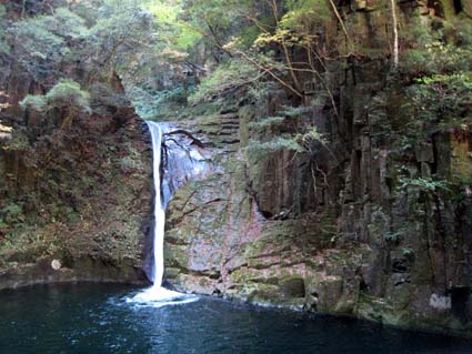 赤目四十八滝（布引滝）　日本漢文の世界 kambun.jp