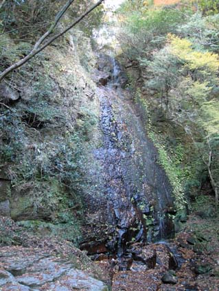 赤目四十八滝（大日滝）　日本漢文の世界 kambun.jp