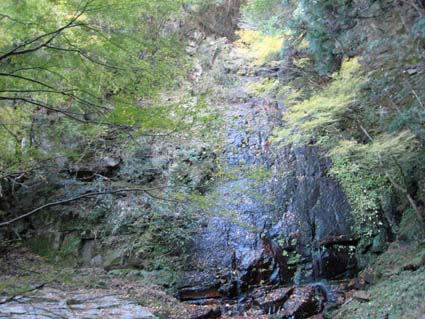 赤目四十八滝（大日滝）　日本漢文の世界 kambun.jp